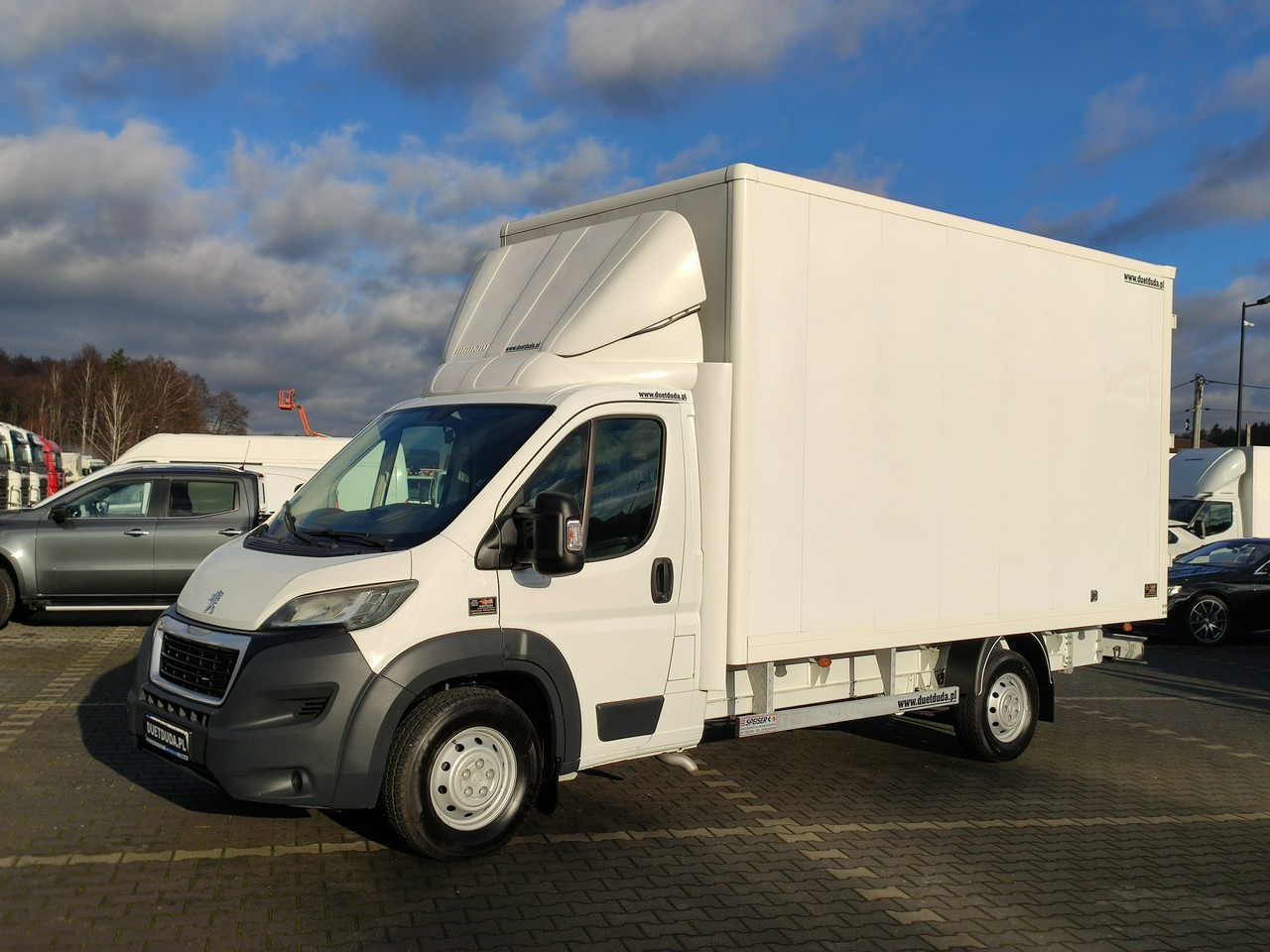 Peugeot Boxer - כלי רכב מסחרי עם תיבה: תמונה 2 Peugeot Boxer - כלי רכב מסחרי עם תיבה: תמונה 2