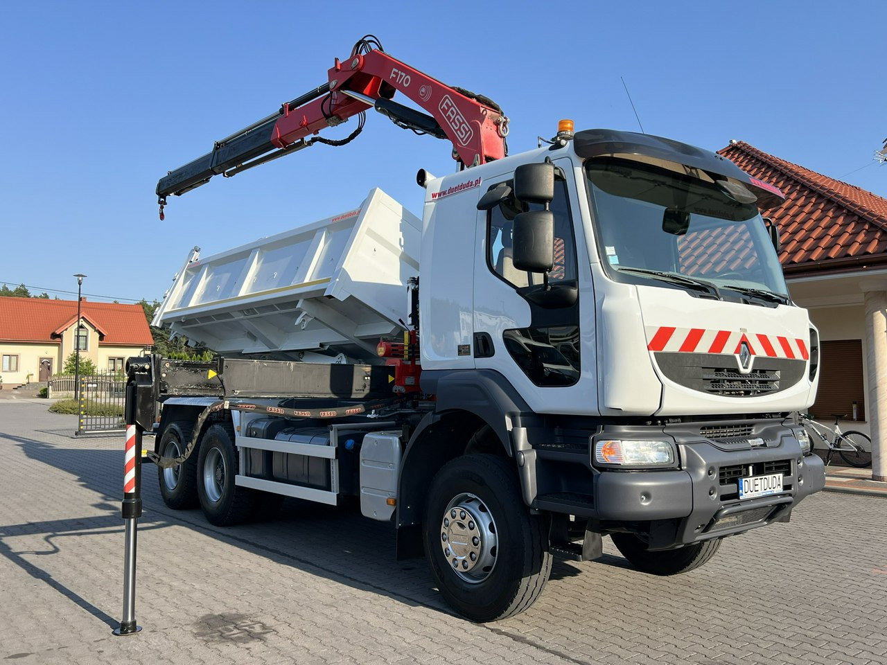 Renault Kerax 26.390 6x4 Mocny HDS FASSI F170 Sterowanie Radiowe - מזהיר, משאית מנוף: תמונה 2 Renault Kerax 26.390 6x4 Mocny HDS FASSI F170 Sterowanie Radiowe - מזהיר, משאית מנוף: תמונה 2