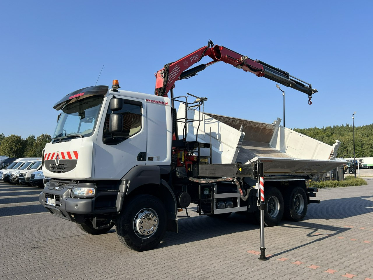Renault Kerax 26.390 6x4 Mocny HDS FASSI F170 Sterowanie Radiowe - מזהיר, משאית מנוף: תמונה 3 Renault Kerax 26.390 6x4 Mocny HDS FASSI F170 Sterowanie Radiowe - מזהיר, משאית מנוף: תמונה 3