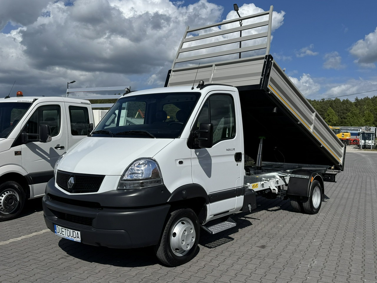 Renault Mascott - כלי רכב מסחרי מזהיר: תמונה 5 Renault Mascott - כלי רכב מסחרי מזהיר: תמונה 5