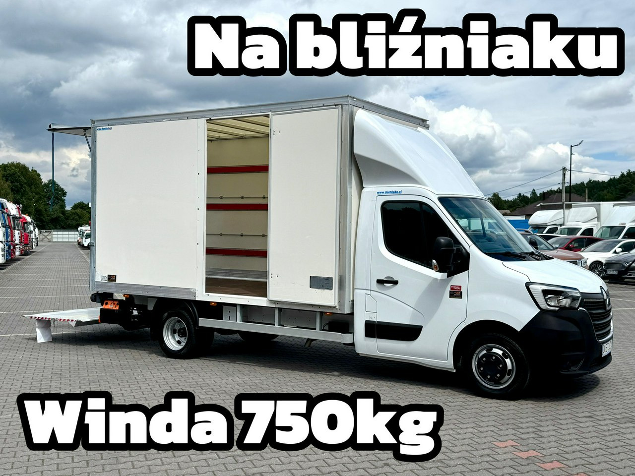 Renault Master - כלי רכב מסחרי עם תיבה: תמונה 1 Renault Master - כלי רכב מסחרי עם תיבה: תמונה 1