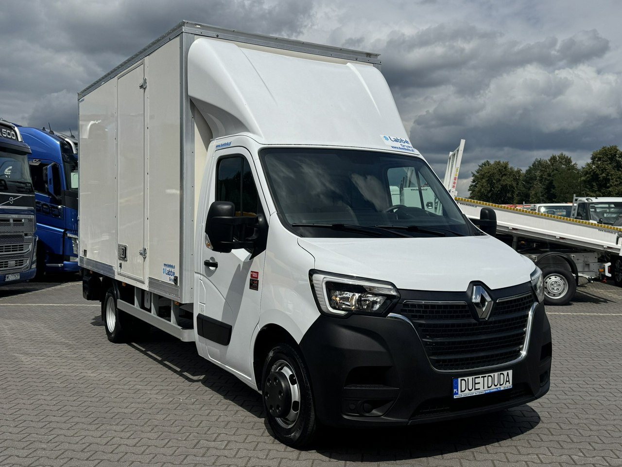 Renault Master - כלי רכב מסחרי עם תיבה: תמונה 3 Renault Master - כלי רכב מסחרי עם תיבה: תמונה 3
