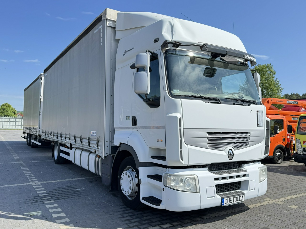 Renault Premium 380 DXi Euro 5 Firana 19 Palet Dach Zsuwany 18ton DMC - משאית וילונות צד: תמונה 4 Renault Premium 380 DXi Euro 5 Firana 19 Palet Dach Zsuwany 18ton DMC - משאית וילונות צד: תמונה 4