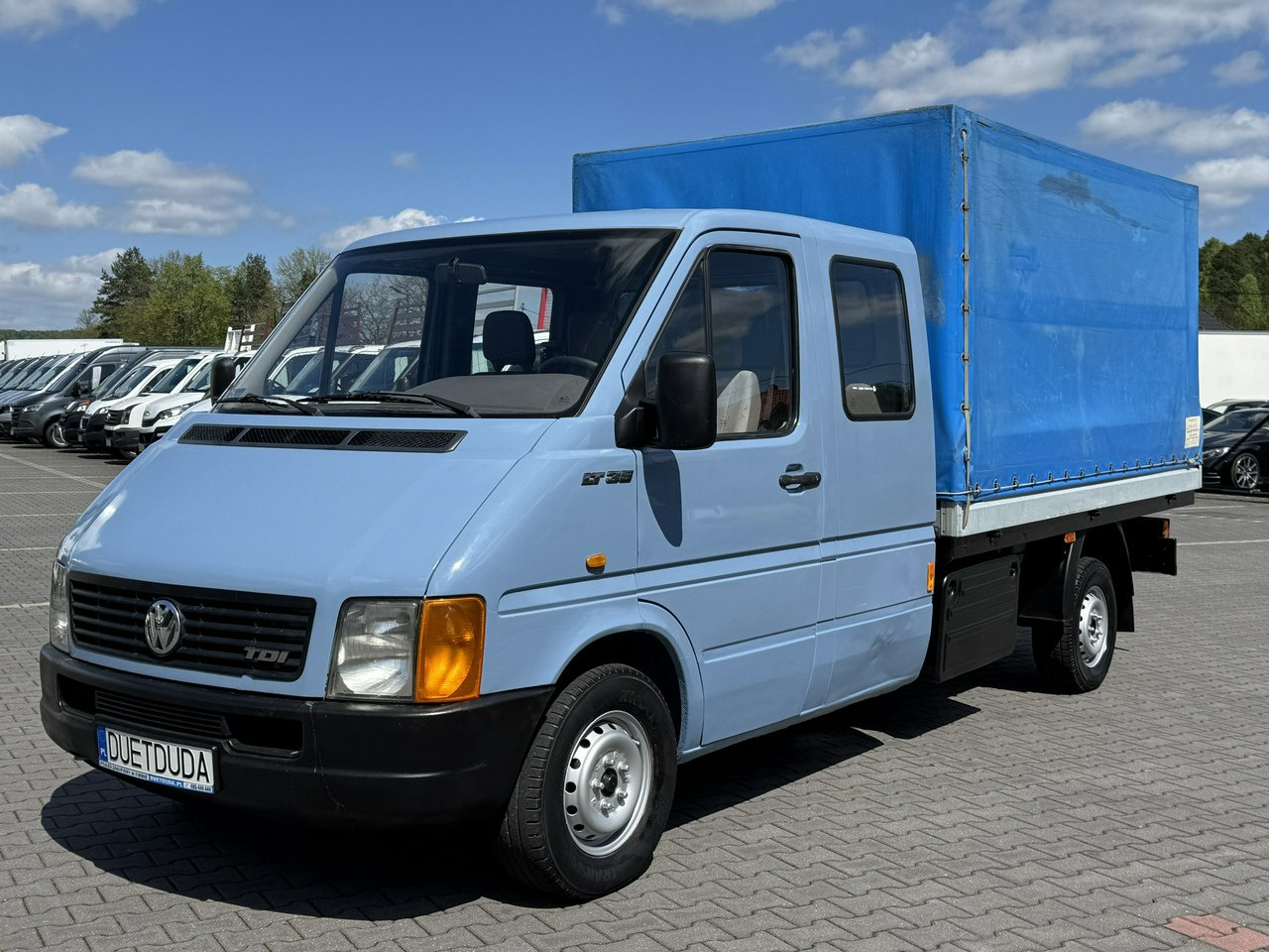 Volkswagen LT - כלי רכב מסחרי עם וילונות צד: תמונה 2 Volkswagen LT - כלי רכב מסחרי עם וילונות צד: תמונה 2