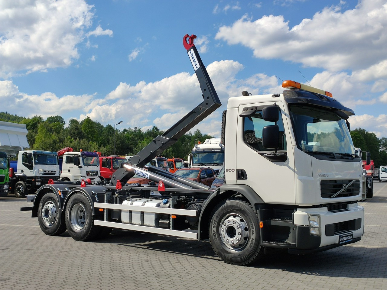 משאית הרמת וו Volvo FE 26.300 Hakowiec Napęd 6x2 Oś Skrętna: תמונה 9