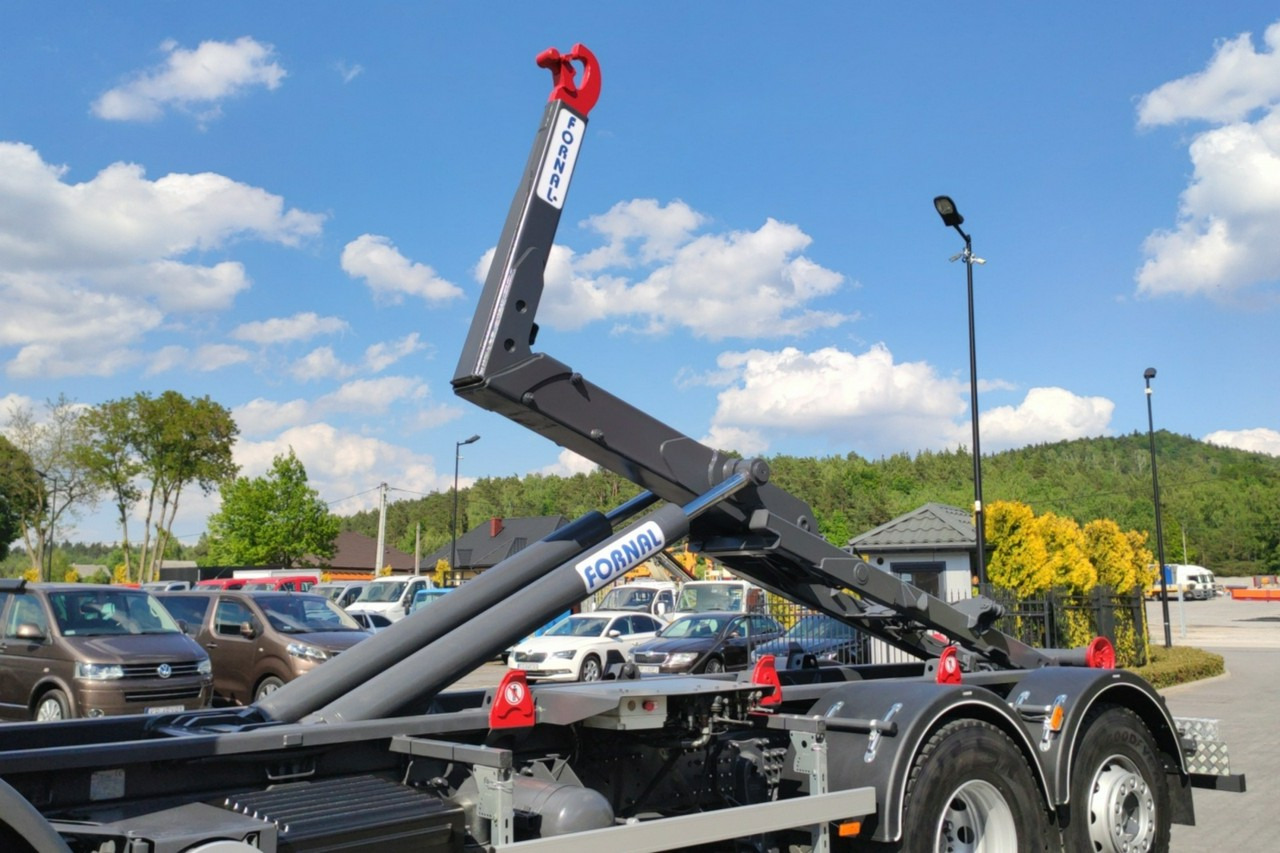 משאית הרמת וו Volvo FE 26.300 Hakowiec Napęd 6x2 Oś Skrętna: תמונה 18