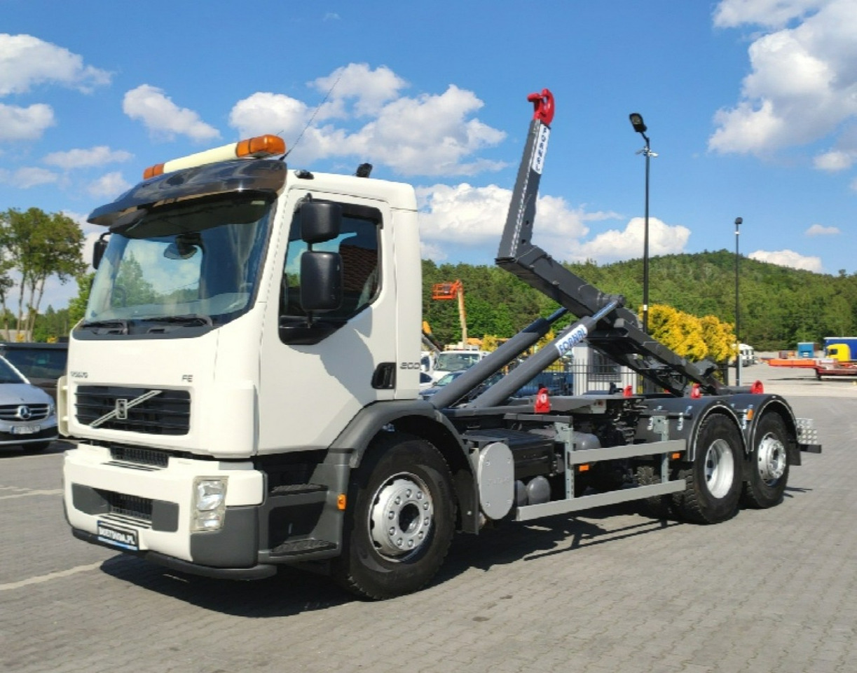 Volvo FE 26.300 Hakowiec Napęd 6x2 Oś Skrętna - משאית הרמת וו: תמונה 1 Volvo FE 26.300 Hakowiec Napęd 6x2 Oś Skrętna - משאית הרמת וו: תמונה 1