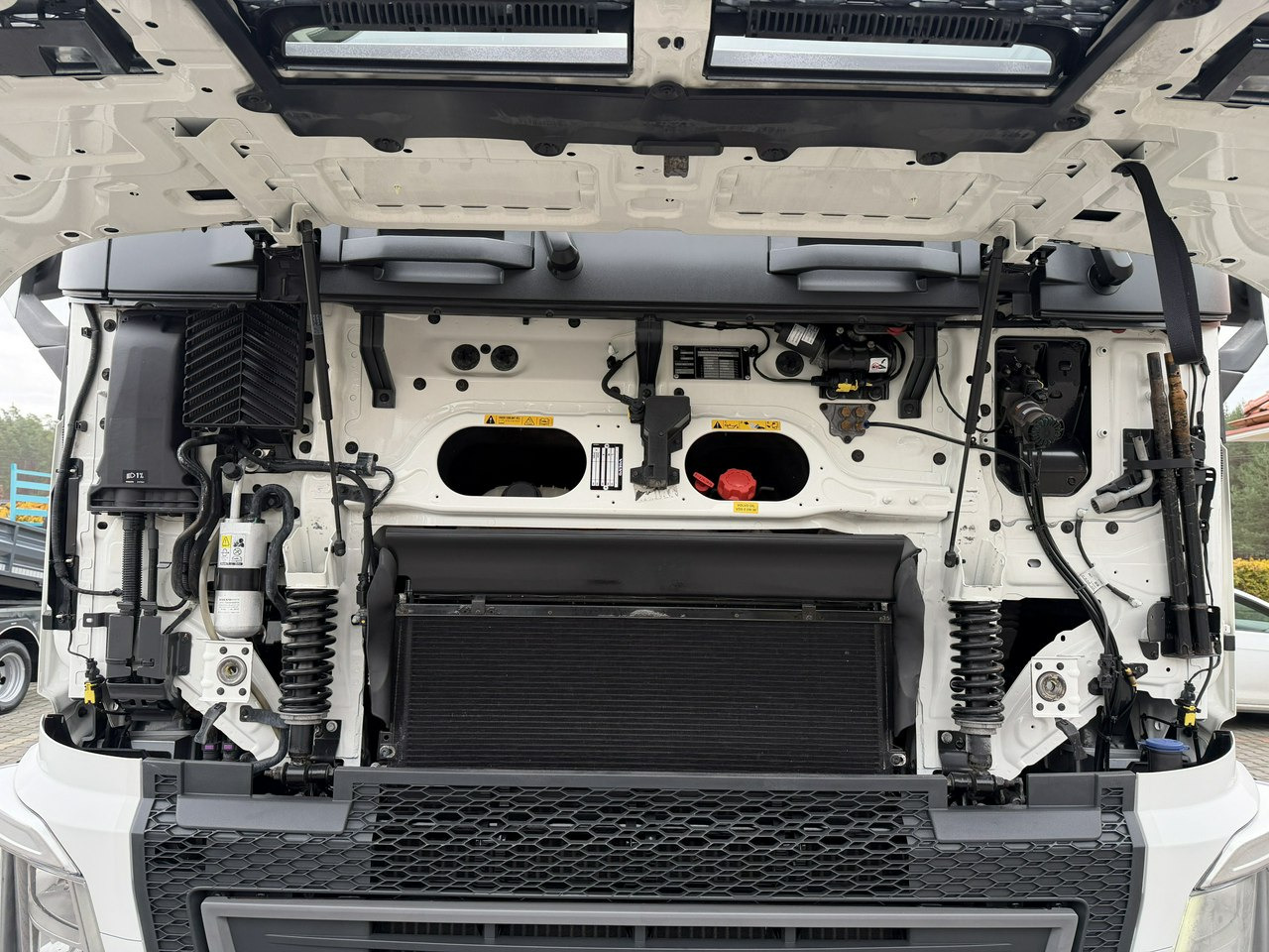 Volvo FH 500 E6 Standard Globetrotter XL Grudzień 2019r - יחידת טרקטור: תמונה 4 Volvo FH 500 E6 Standard Globetrotter XL Grudzień 2019r - יחידת טרקטור: תמונה 4