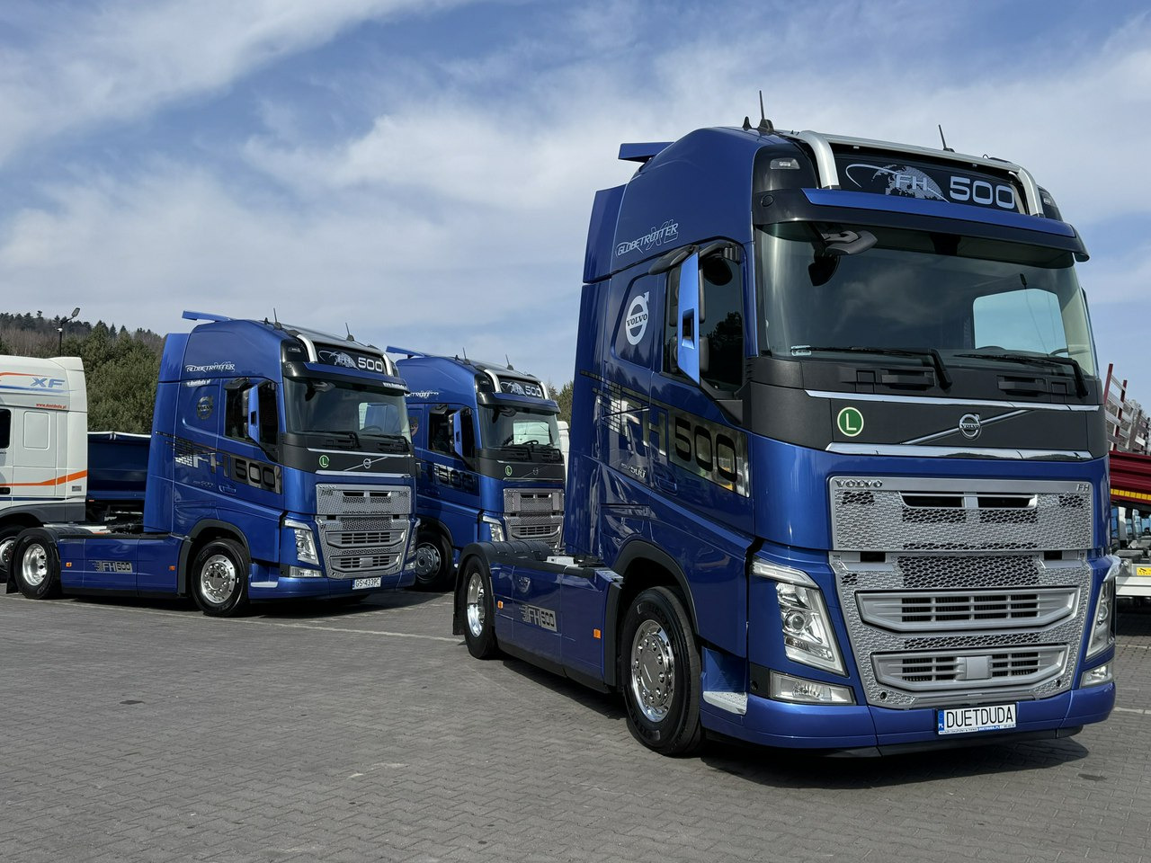 Volvo FH4 500 E6 Standard Globetrotter XL Alufelgi - יחידת טרקטור: תמונה 3 Volvo FH4 500 E6 Standard Globetrotter XL Alufelgi - יחידת טרקטור: תמונה 3
