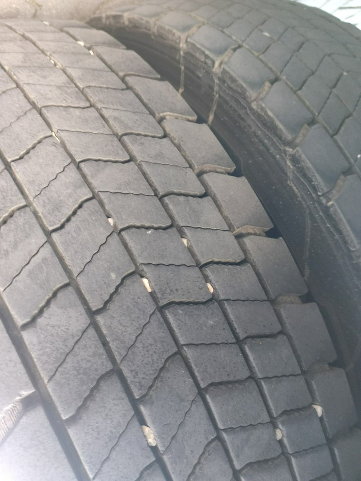 משאית דילוג העמסה Volvo FM 410 E5 Bramowiec Hakowiec 6x2 Oś Skrętna / Podnoszona Automat: תמונה 32 משאית דילוג העמסה Volvo FM 410 E5 Bramowiec Hakowiec 6x2 Oś Skrętna / Podnoszona Automat: תמונה 32