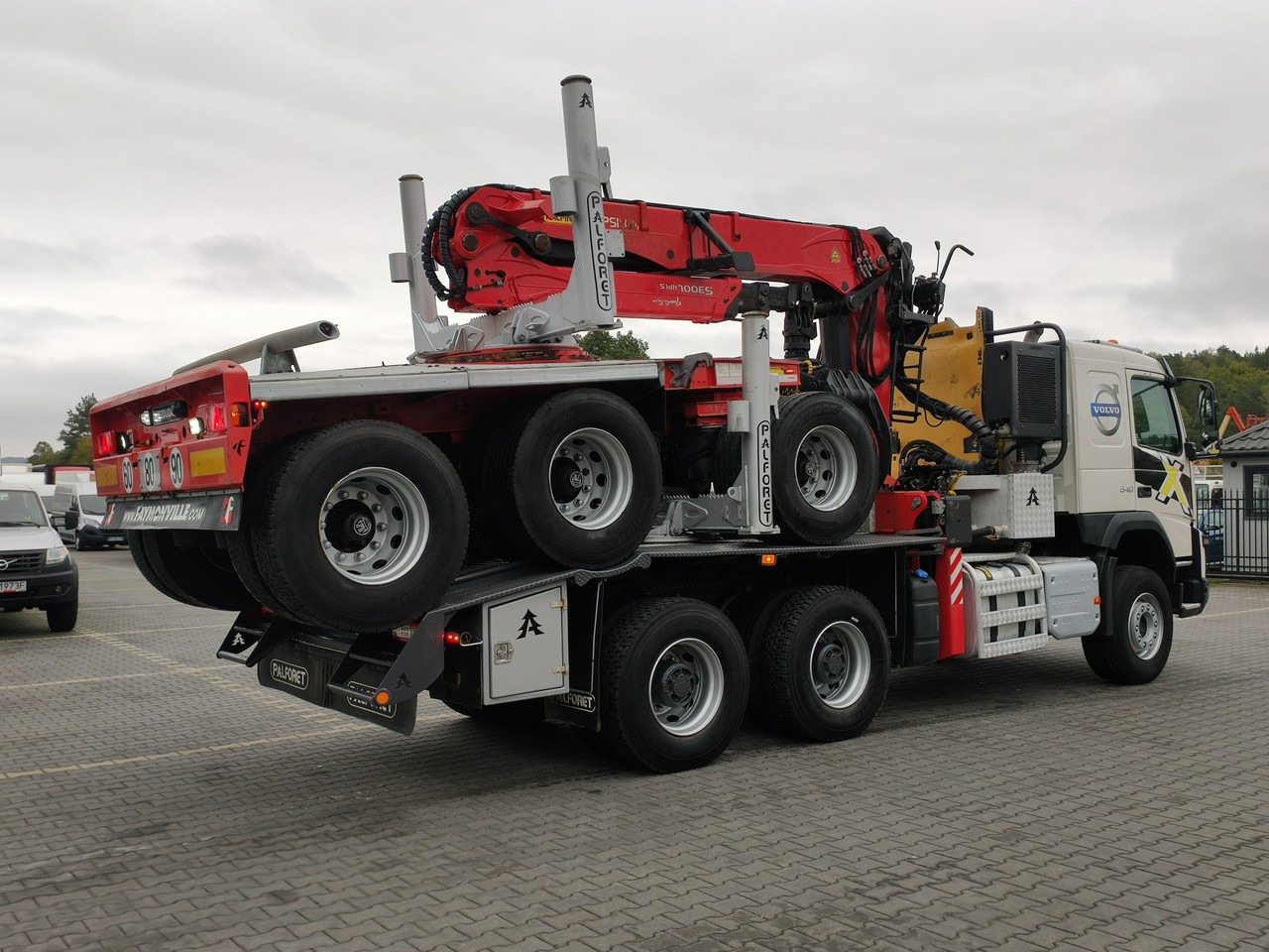 משאית עץ Volvo FMX 540 6x4 RETARDER PALFORET EPSILON S300L Do Drewna: תמונה 15