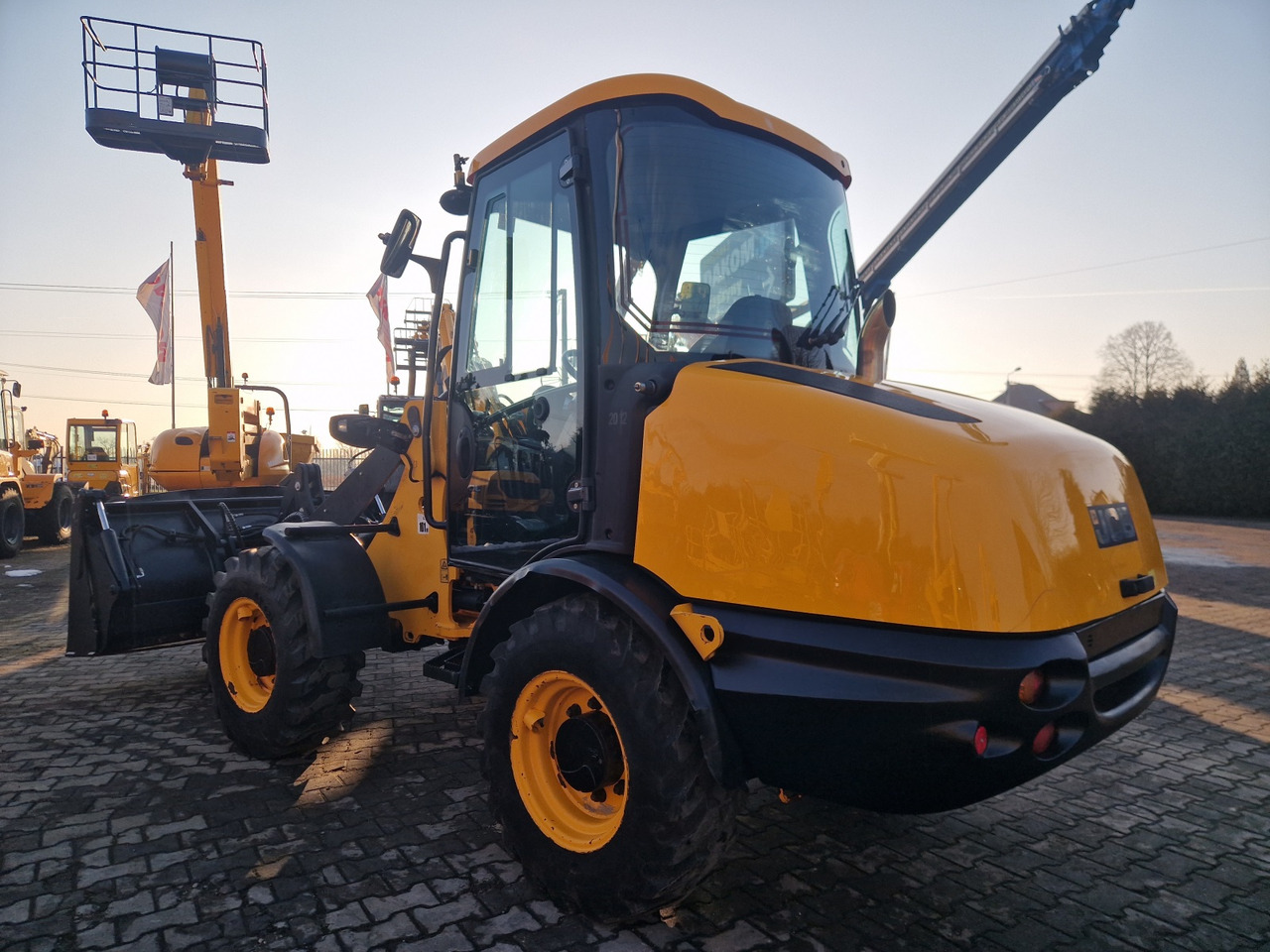 JCB 406 B - מעמיס גלגלים: תמונה 2 JCB 406 B - מעמיס גלגלים: תמונה 2