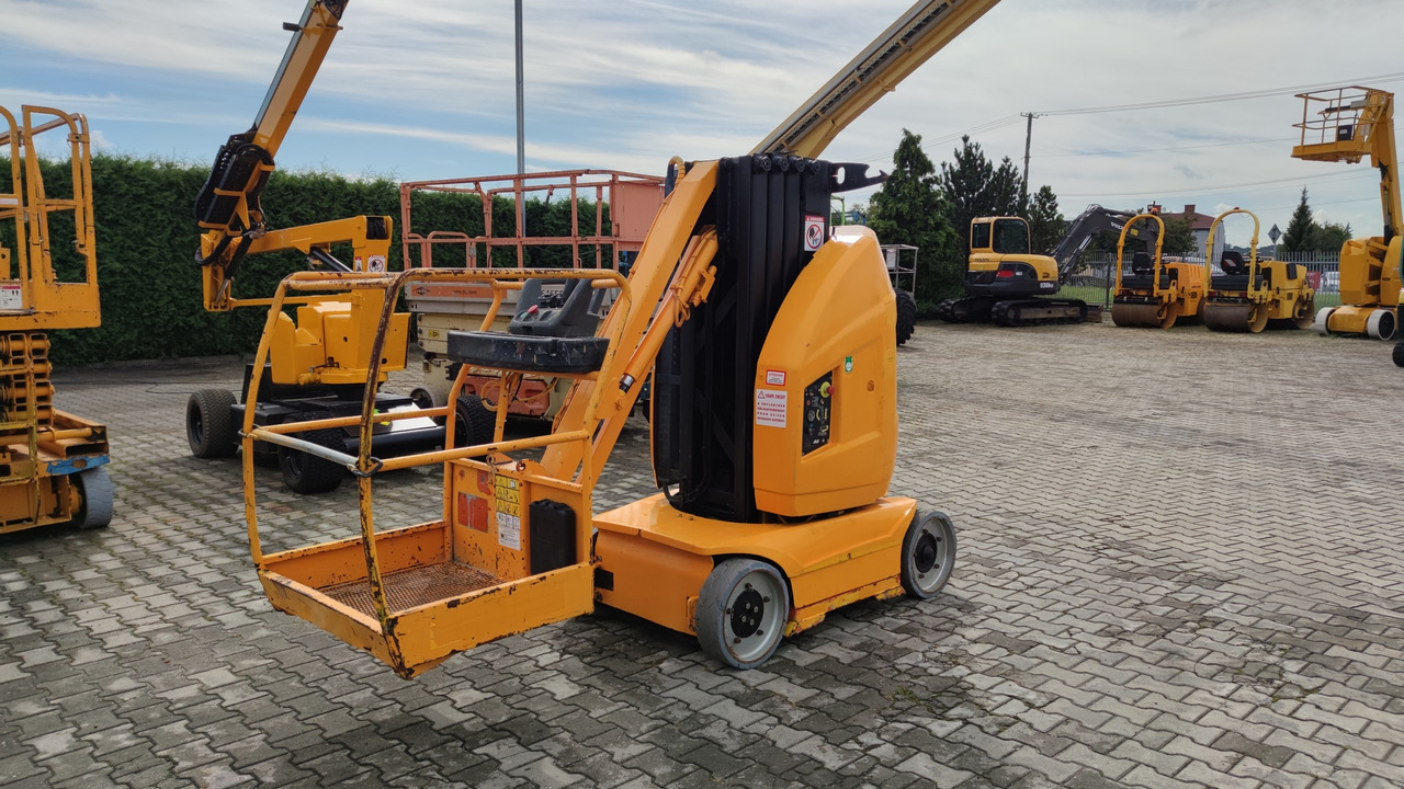 JLG TOUCAN 10 E - מעלית תורן אנכית: תמונה 1 JLG TOUCAN 10 E - מעלית תורן אנכית: תמונה 1