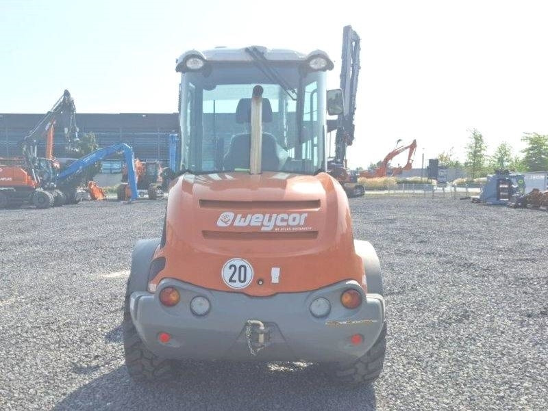 Atlas AR 480 - מעמיס היגוי החלקה: תמונה 4 Atlas AR 480 - מעמיס היגוי החלקה: תמונה 4