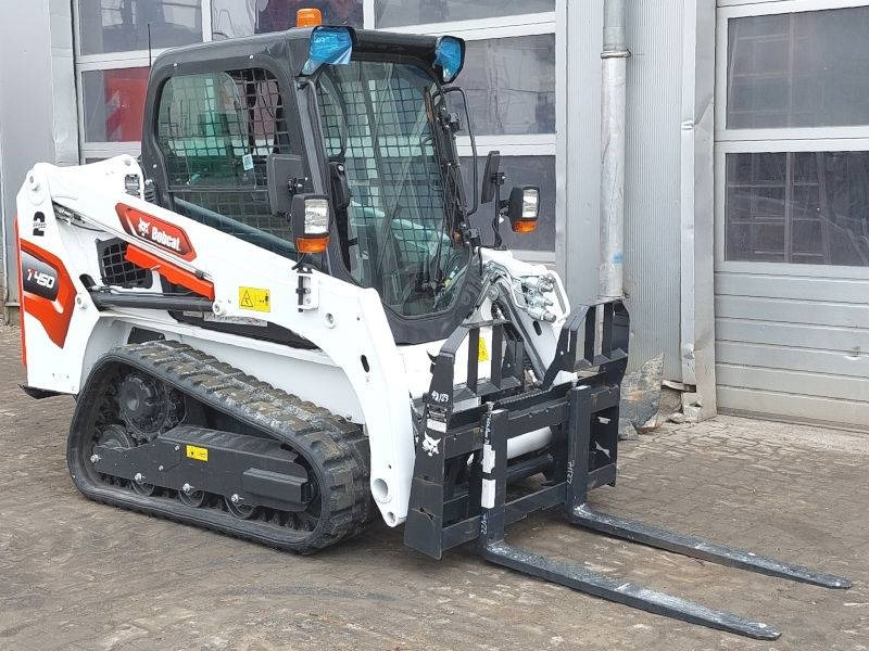 Bobcat T 450 - מעמיס רצועות קומפקטי: תמונה 4 Bobcat T 450 - מעמיס רצועות קומפקטי: תמונה 4