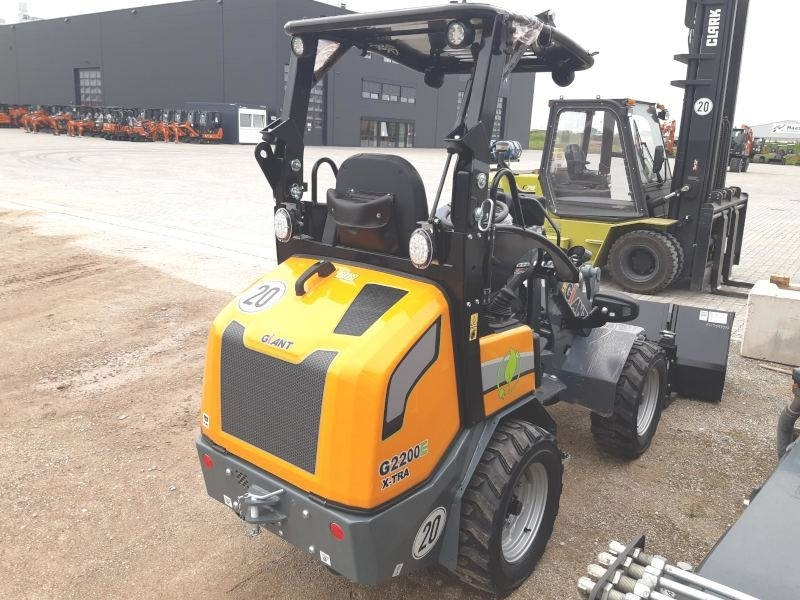 Giant G 2200 E X-Tra Elektro / electric - מעמיס היגוי החלקה: תמונה 4 Giant G 2200 E X-Tra Elektro / electric - מעמיס היגוי החלקה: תמונה 4