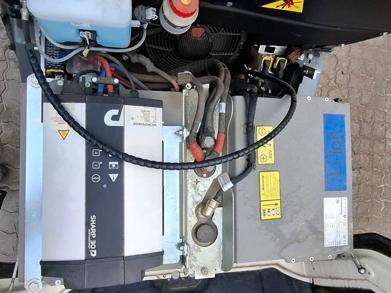 Giant G 2700 E X-Tra Elektro - מעמיס היגוי החלקה: תמונה 5 Giant G 2700 E X-Tra Elektro - מעמיס היגוי החלקה: תמונה 5