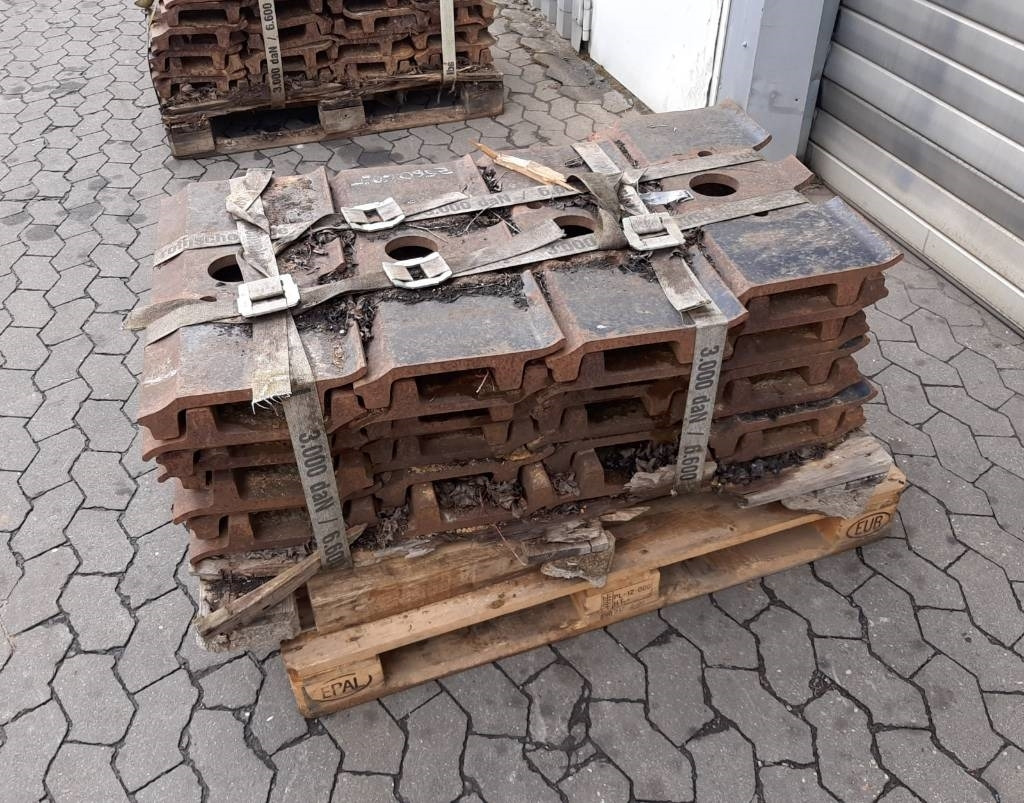 Hitachi Bodenplatten 650mm, Zweisteg - רצועה עבור מכונת בנייה: תמונה 3 Hitachi Bodenplatten 650mm, Zweisteg - רצועה עבור מכונת בנייה: תמונה 3