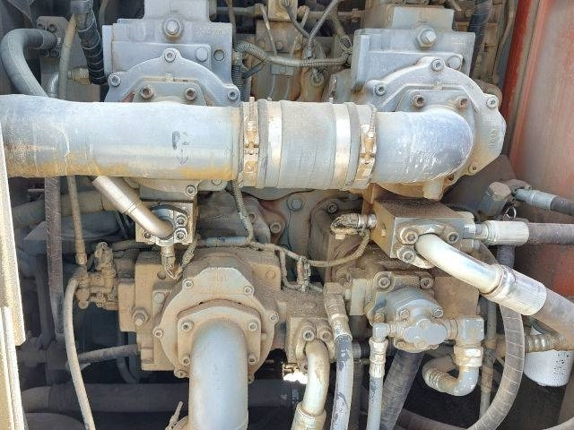 מחפר Hitachi EX 1200-6: תמונה 7