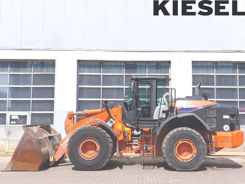 Hitachi ZW 250-6 - מעמיס גלגלים: תמונה 1 Hitachi ZW 250-6 - מעמיס גלגלים: תמונה 1