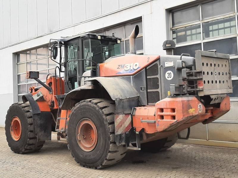 Hitachi ZW 310-6 - מעמיס גלגלים: תמונה 3 Hitachi ZW 310-6 - מעמיס גלגלים: תמונה 3