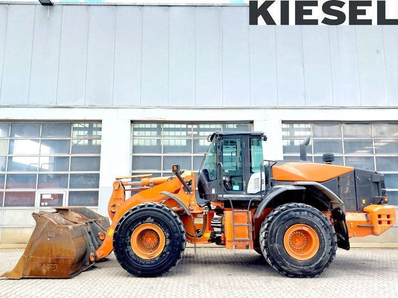 Hitachi ZW 310-6 - מעמיס גלגלים: תמונה 1 Hitachi ZW 310-6 - מעמיס גלגלים: תמונה 1