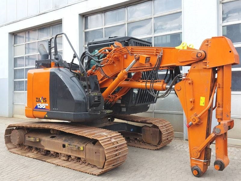Hitachi ZX 135 US-6 Short reach front tunnel excavator - מחפר סורק: תמונה 4 Hitachi ZX 135 US-6 Short reach front tunnel excavator - מחפר סורק: תמונה 4