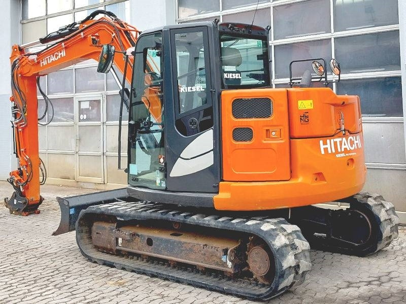 Hitachi ZX 85 USB-6 - מיני מחפר: תמונה 3 Hitachi ZX 85 USB-6 - מיני מחפר: תמונה 3