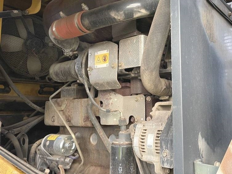 Komatsu WA 200 PT-5 - מעמיס גלגלים: תמונה 5 Komatsu WA 200 PT-5 - מעמיס גלגלים: תמונה 5