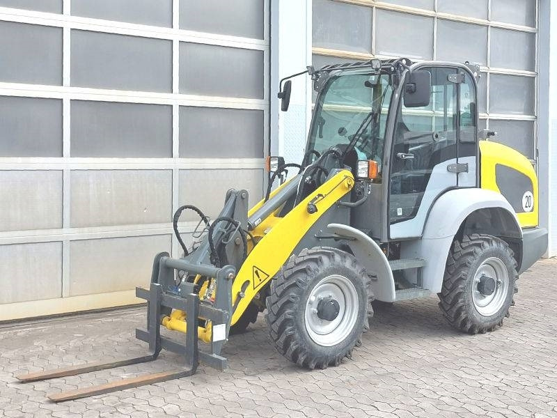Kramer 5050 - מעמיס היגוי החלקה: תמונה 2 Kramer 5050 - מעמיס היגוי החלקה: תמונה 2