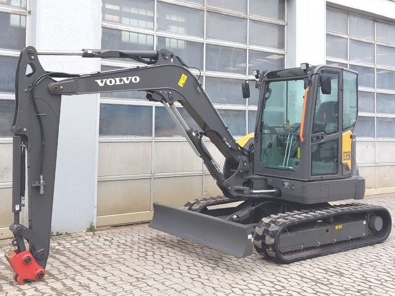 Volvo ECR 58 F - מיני מחפר: תמונה 2 Volvo ECR 58 F - מיני מחפר: תמונה 2
