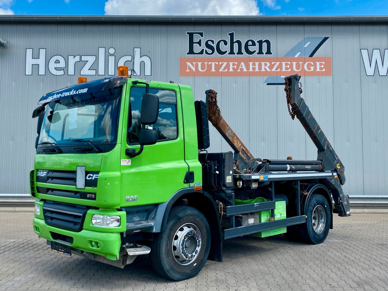 DAF CF 85.360 | MEILLER AK 12.T*Klima*Tempomat*AHK - מזהיר: תמונה 2 DAF CF 85.360 | MEILLER AK 12.T*Klima*Tempomat*AHK - מזהיר: תמונה 2
