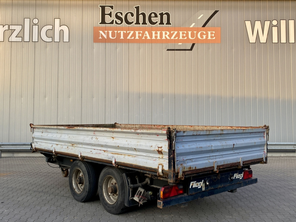 Fliegl TSK 100 - קרון נגרר עם מזהיר: תמונה 3 Fliegl TSK 100 - קרון נגרר עם מזהיר: תמונה 3