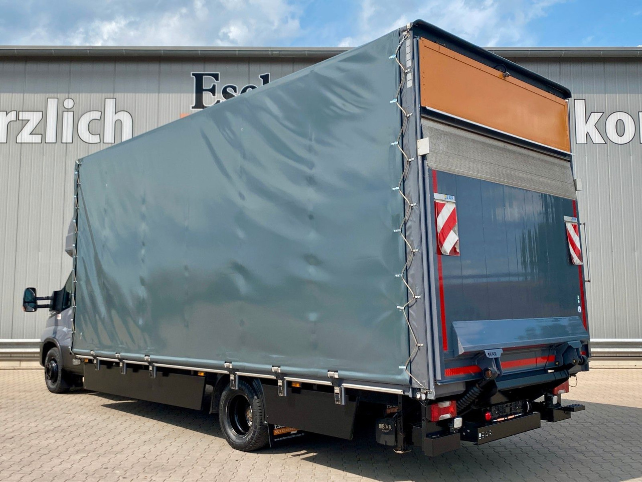 Iveco Daily Hi-Matic 70 C 21 Topsleeper | LBW 1,00to. - כלי רכב מסחרי עם וילונות צד: תמונה 3 Iveco Daily Hi-Matic 70 C 21 Topsleeper | LBW 1,00to. - כלי רכב מסחרי עם וילונות צד: תמונה 3