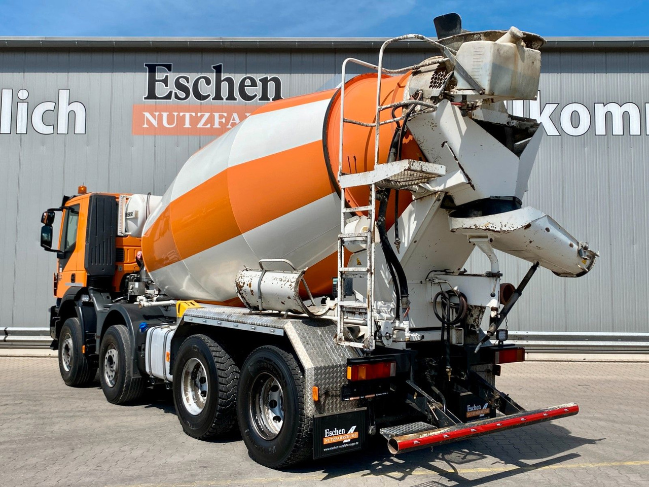 Iveco Trakker AD 340 TB 400/8x4 | 9m³ Liebherr*Navi*AC - משאית מערבלת בטון: תמונה 3 Iveco Trakker AD 340 TB 400/8x4 | 9m³ Liebherr*Navi*AC - משאית מערבלת בטון: תמונה 3