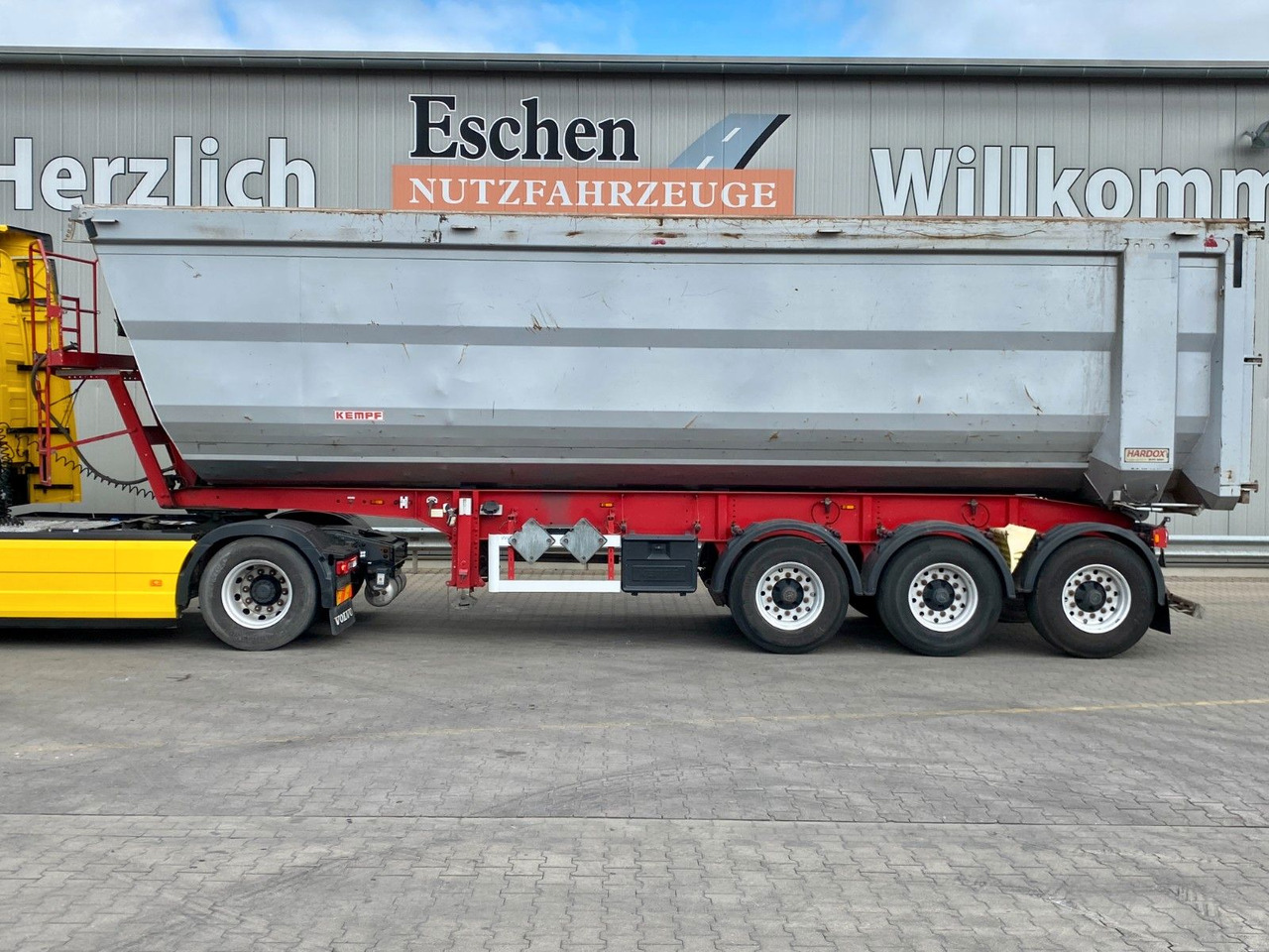 Kempf SKM 35/3 | Stahl 48m³*Getreideschieber*Lift*BPW - סמיטריילר עם מזהיר: תמונה 2 Kempf SKM 35/3 | Stahl 48m³*Getreideschieber*Lift*BPW - סמיטריילר עם מזהיר: תמונה 2