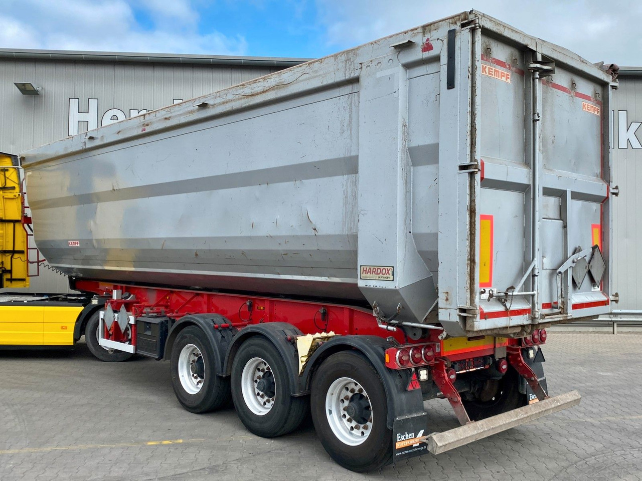 Kempf SKM 35/3 | Stahl 48m³*Getreideschieber*Lift*BPW - סמיטריילר עם מזהיר: תמונה 3 Kempf SKM 35/3 | Stahl 48m³*Getreideschieber*Lift*BPW - סמיטריילר עם מזהיר: תמונה 3