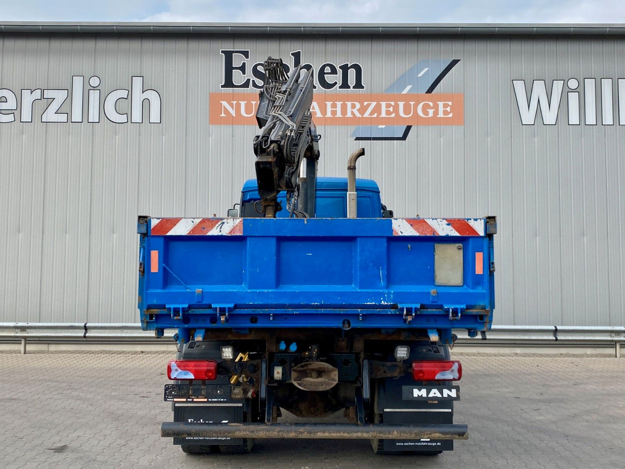 MAN TGA 18.360 4x4H BL*HIAB 122 BS-2*Dautel 3-Seiten - מזהיר, משאית מנוף: תמונה 5 MAN TGA 18.360 4x4H BL*HIAB 122 BS-2*Dautel 3-Seiten - מזהיר, משאית מנוף: תמונה 5