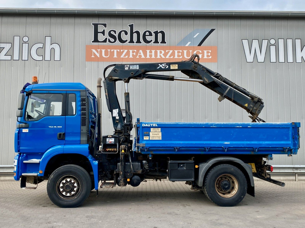 MAN TGA 18.360 4x4H BL Hiab Kran*Dautel Kipper*Klima - מזהיר, משאית מנוף: תמונה 3 MAN TGA 18.360 4x4H BL Hiab Kran*Dautel Kipper*Klima - מזהיר, משאית מנוף: תמונה 3