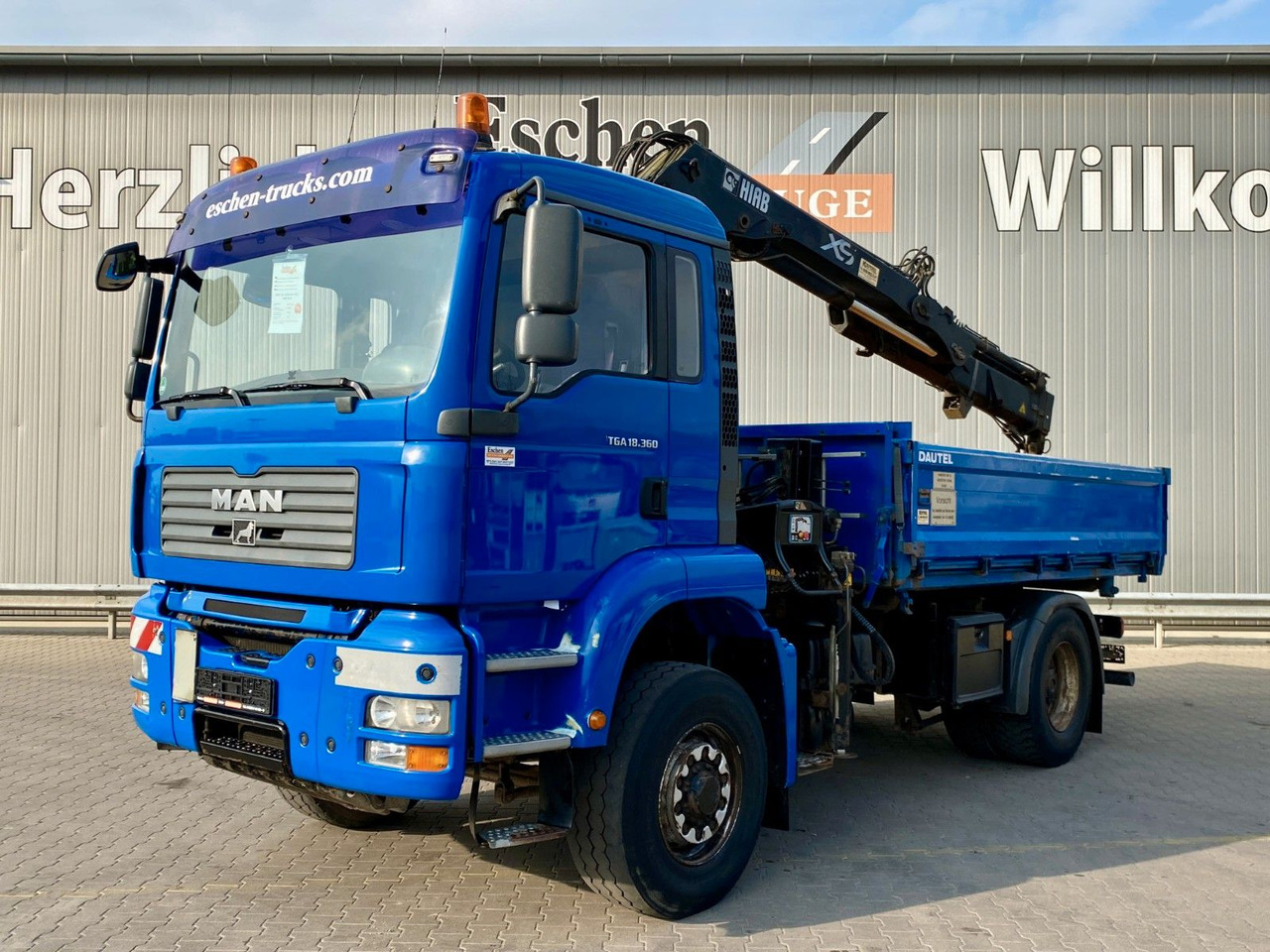 MAN TGA 18.360 4x4H BL Hiab Kran*Dautel Kipper*Klima - מזהיר, משאית מנוף: תמונה 2 MAN TGA 18.360 4x4H BL Hiab Kran*Dautel Kipper*Klima - מזהיר, משאית מנוף: תמונה 2