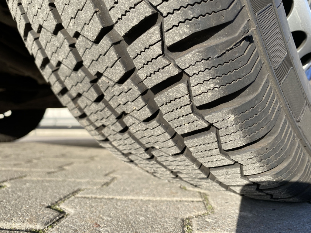 MAN TGE 3.140 4x2 - כלי רכב מסחרי עם לוח: תמונה 3 MAN TGE 3.140 4x2 - כלי רכב מסחרי עם לוח: תמונה 3