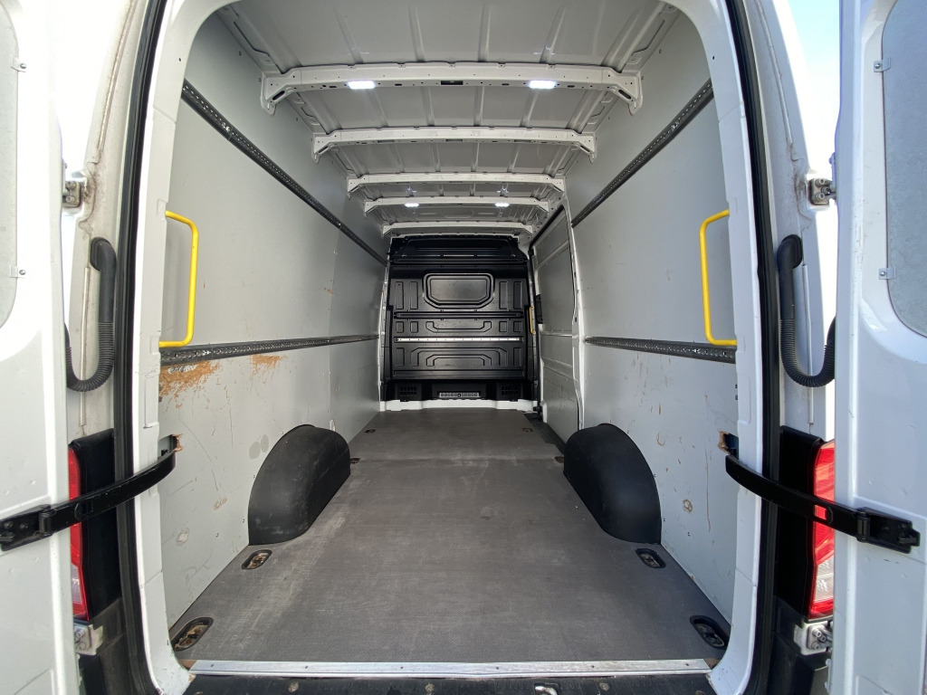 MAN TGE 3.140 4x2 - כלי רכב מסחרי עם לוח: תמונה 2 MAN TGE 3.140 4x2 - כלי רכב מסחרי עם לוח: תמונה 2