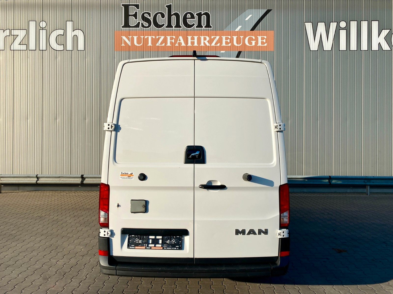 MAN TGE 3.140 | Seitentür*3x Sitze*Navi*Kamera*AC - כלי רכב מסחרי עם לוח: תמונה 4 MAN TGE 3.140 | Seitentür*3x Sitze*Navi*Kamera*AC - כלי רכב מסחרי עם לוח: תמונה 4