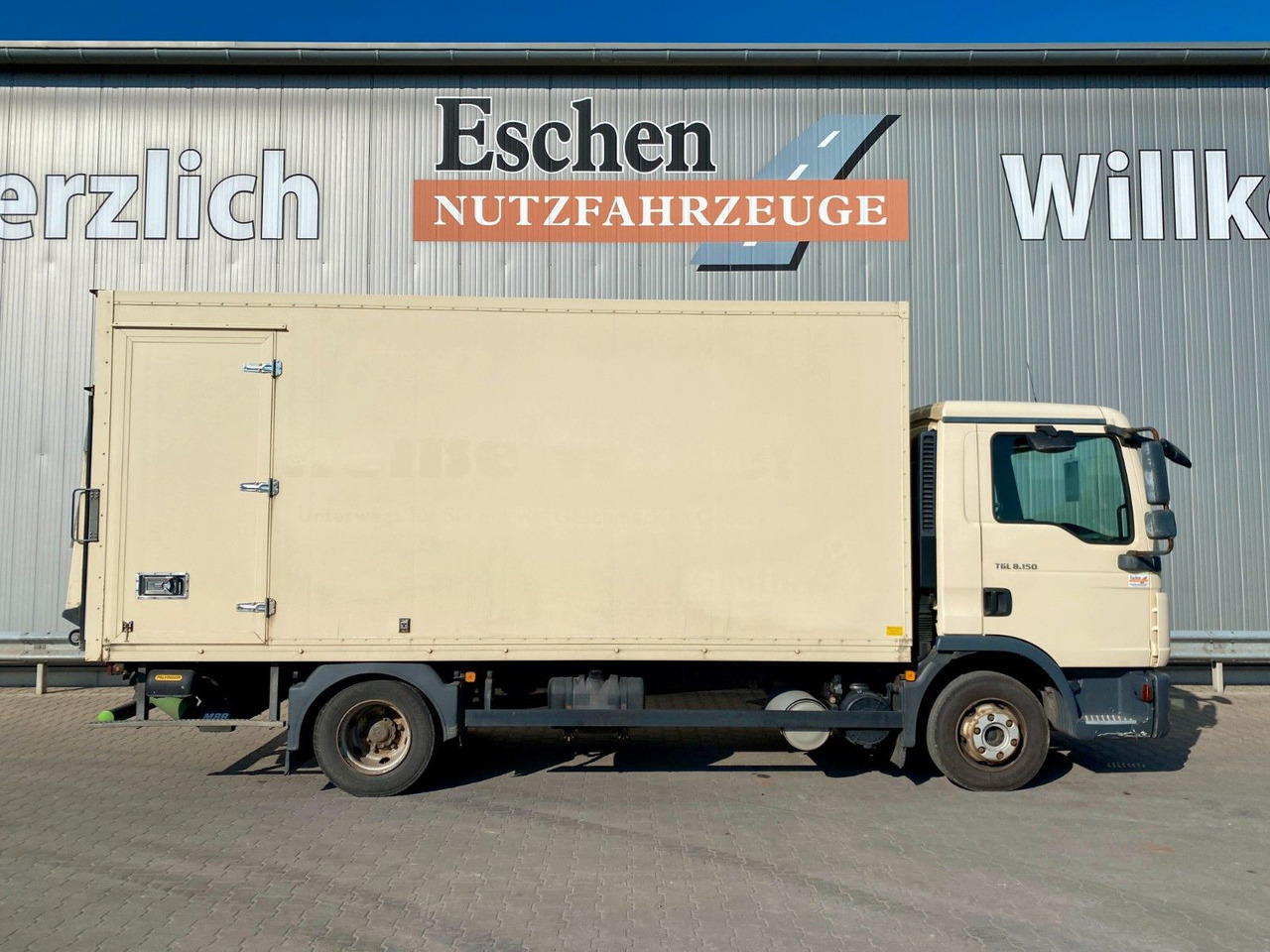 הַחכָּרָה MAN TGL 8.150 Blatt/Blatt*5,5mKoffer*LBW*Seitentür MAN TGL 8.150 Blatt/Blatt*5,5mKoffer*LBW*Seitentür MAN TGL 8.150 Blatt/Blatt*5,5mKoffer*LBW*Seitentür MAN TGL 8.150 Blatt/Blatt*5,5mKoffer*LBW*Seitentür: תמונה 6