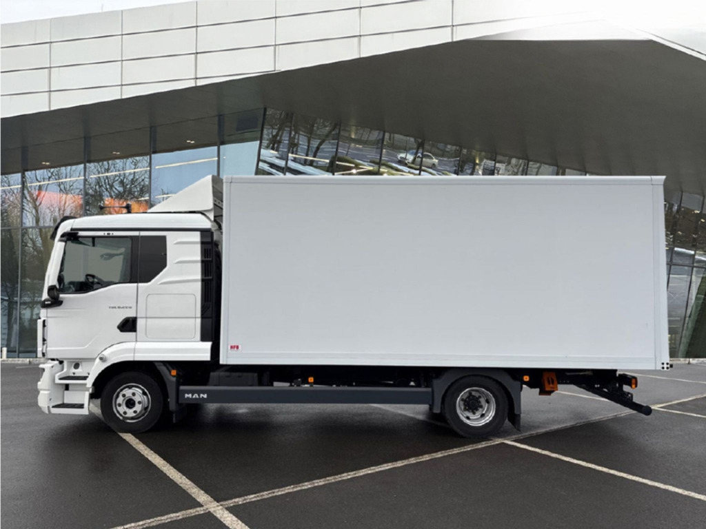 MAN TGL 8.220 4x2 BL - משאית תיבה: תמונה 2 MAN TGL 8.220 4x2 BL - משאית תיבה: תמונה 2