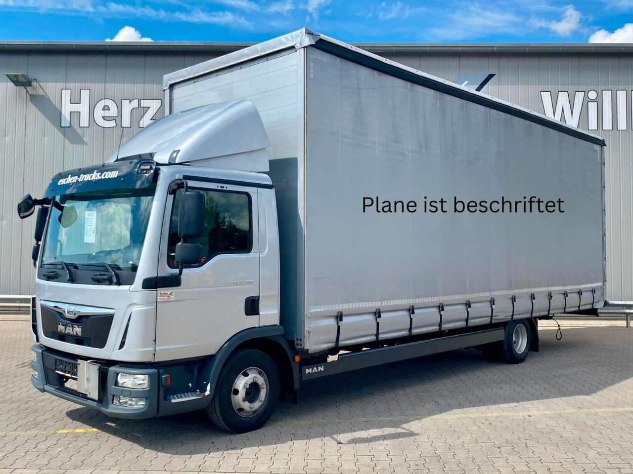 MAN TGL 8.220 I Pritsche Plane*Klima*2Tank*Automatik - משאית וילונות צד: תמונה 1 MAN TGL 8.220 I Pritsche Plane*Klima*2Tank*Automatik - משאית וילונות צד: תמונה 1