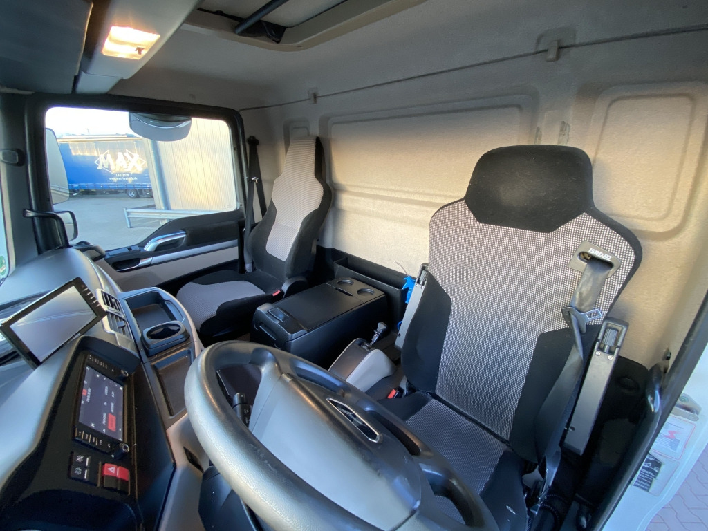 MAN TGM 12.290 4x2 BL / Palfinger LBW - משאית תיבה: תמונה 5 MAN TGM 12.290 4x2 BL / Palfinger LBW - משאית תיבה: תמונה 5