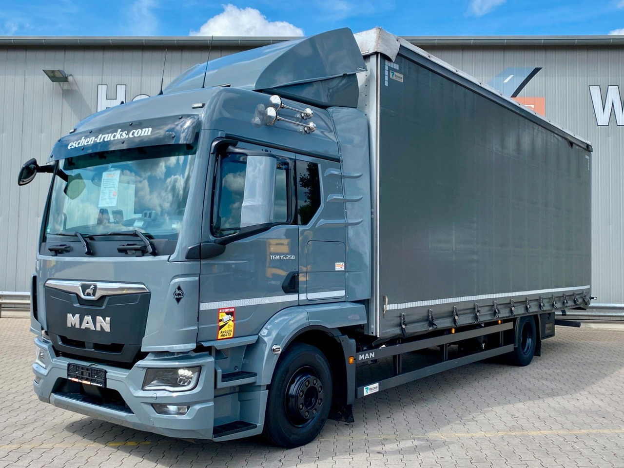 MAN TGM 15.250 + Redos Anhänger GESAMTZUG|Durchlader - משאית וילונות צד: תמונה 2 MAN TGM 15.250 + Redos Anhänger GESAMTZUG|Durchlader - משאית וילונות צד: תמונה 2