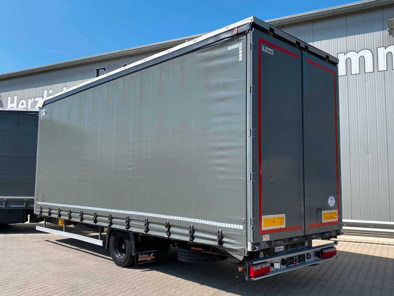 MAN TGM 15.250 + Redos Anhänger GESAMTZUG|Durchlader - משאית וילונות צד: תמונה 5 MAN TGM 15.250 + Redos Anhänger GESAMTZUG|Durchlader - משאית וילונות צד: תמונה 5