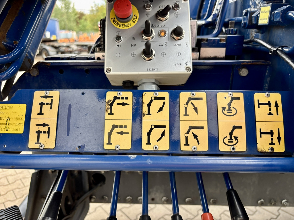 MAN TGS 18.360 4x2 LL / MKG HLK 121 Heckkran - משאית צד נופל/ שטוחה: תמונה 5 MAN TGS 18.360 4x2 LL / MKG HLK 121 Heckkran - משאית צד נופל/ שטוחה: תמונה 5